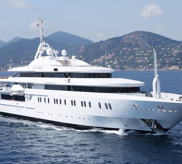 Monaco Yacht Charters The 2018/2019 Luxury Guide CHARTERWORLD